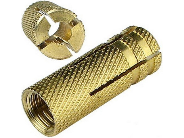 Цанга латунная М10